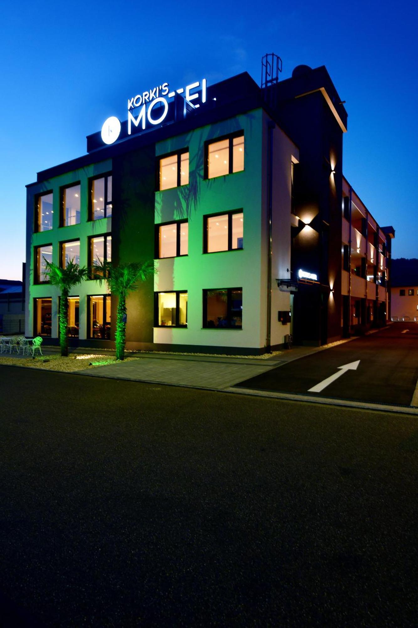 Korki'S Motel 쇼프하임 외부 사진