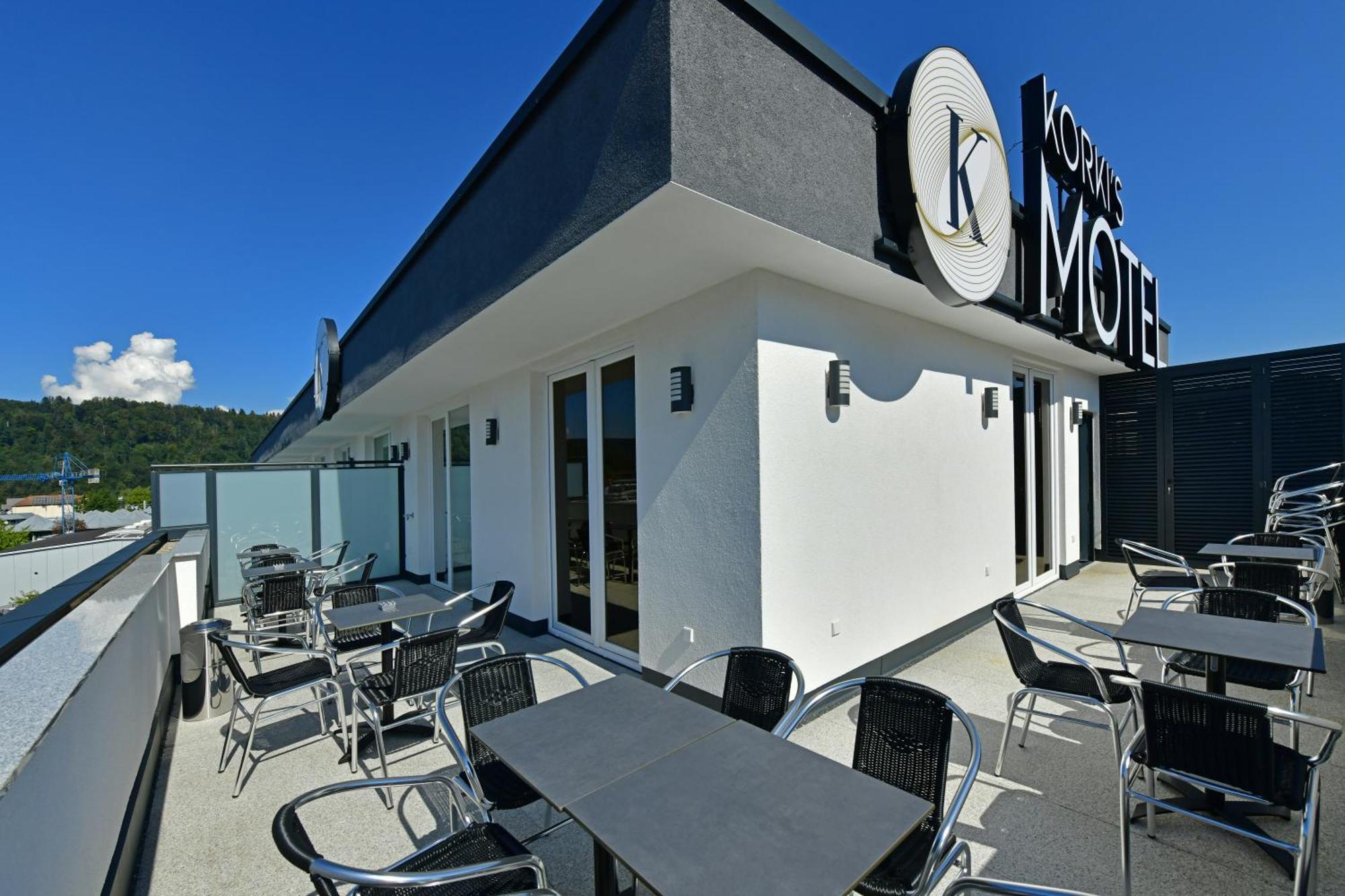 Korki'S Motel 쇼프하임 외부 사진